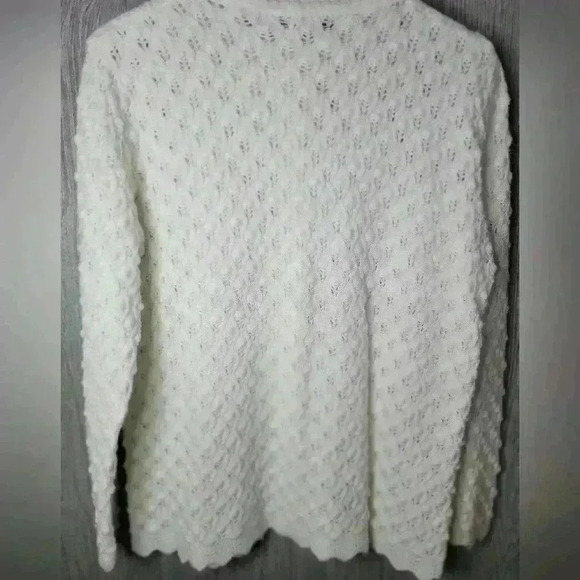 VINTAGECuddle Knit cardigan size M/L small call out at pictured. Can be cleaned - Picture 5 of 5